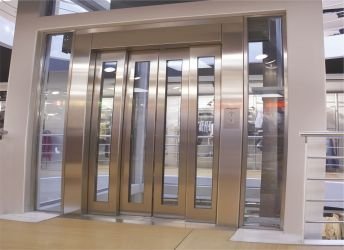 4-Panel Centre Parting Door